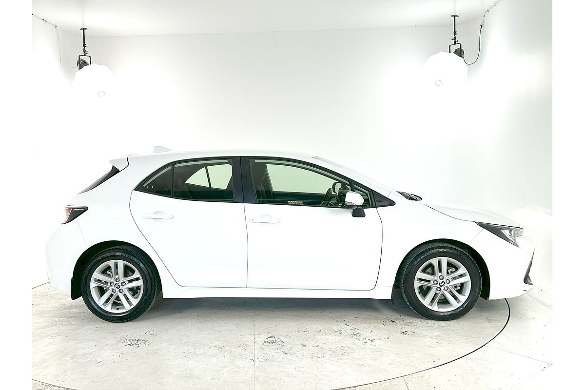 2022 Toyota Corolla Ascent Sport MZEA12R