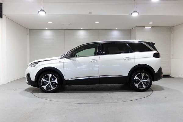 2018 Peugeot 5008 GT Line P87