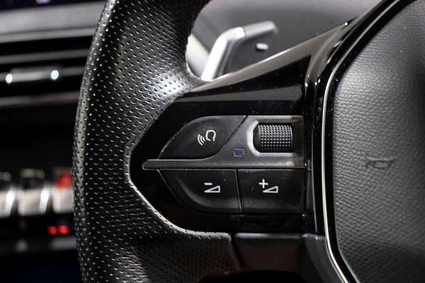 2018 Peugeot 5008 GT Line P87