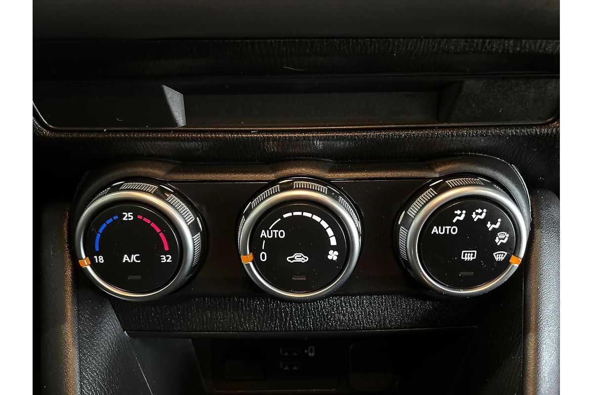 2023 Mazda CX-3 sTouring DK