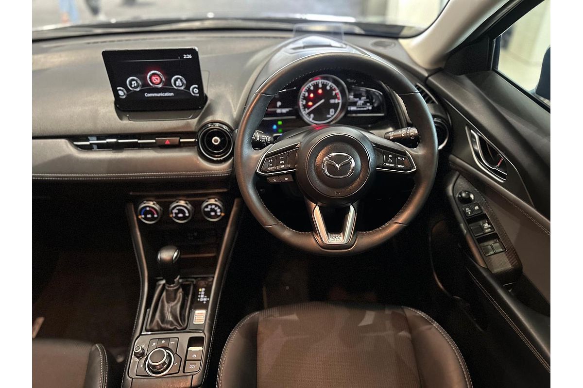 2023 Mazda CX-3 sTouring DK
