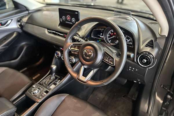 2023 Mazda CX-3 sTouring DK