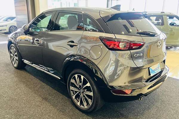 2023 Mazda CX-3 sTouring DK