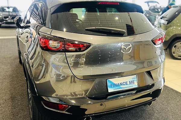 2023 Mazda CX-3 sTouring DK