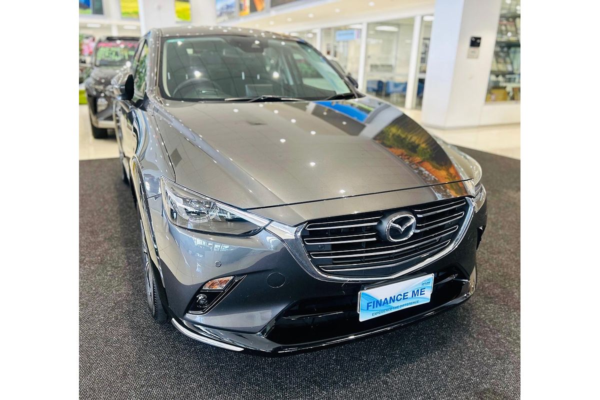 2023 Mazda CX-3 sTouring DK