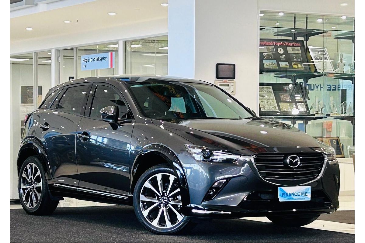 2023 Mazda CX-3 sTouring DK