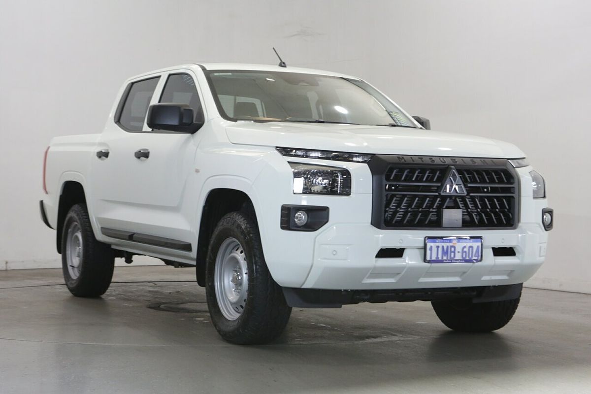 2024 Mitsubishi Triton GLX MV 4X4