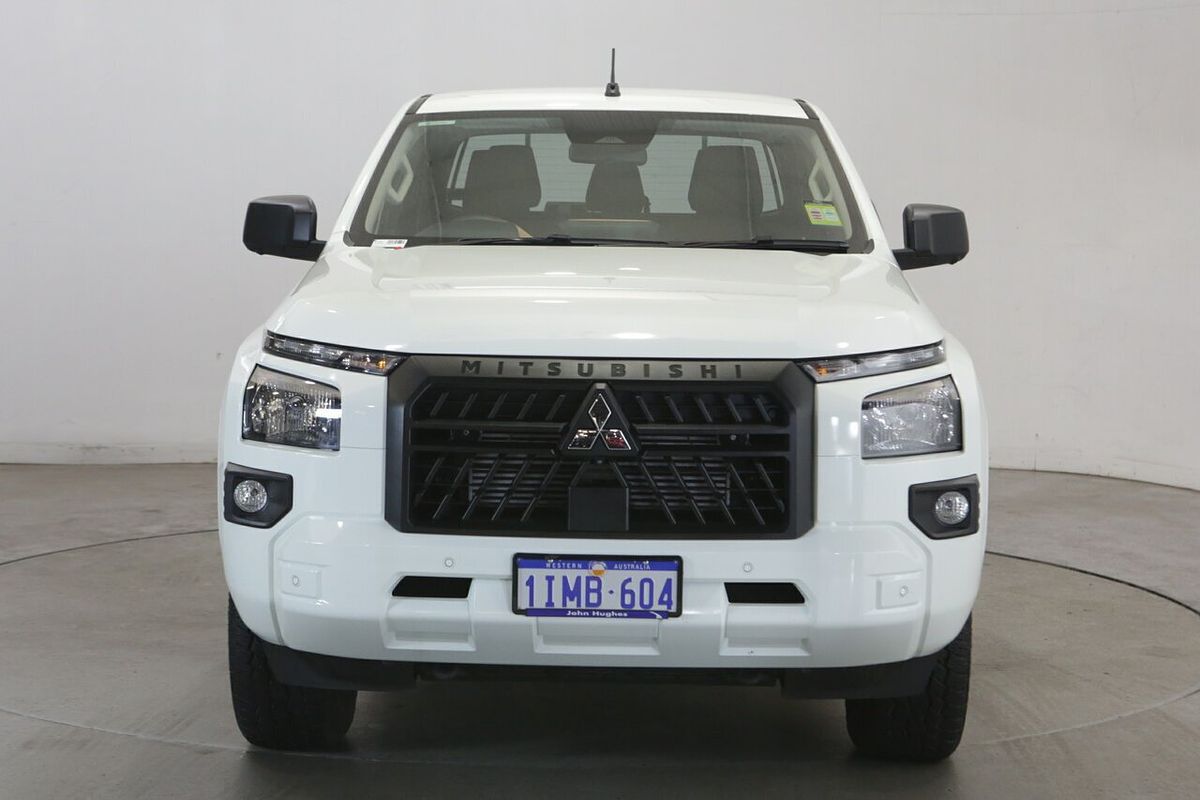 2024 Mitsubishi Triton GLX MV 4X4