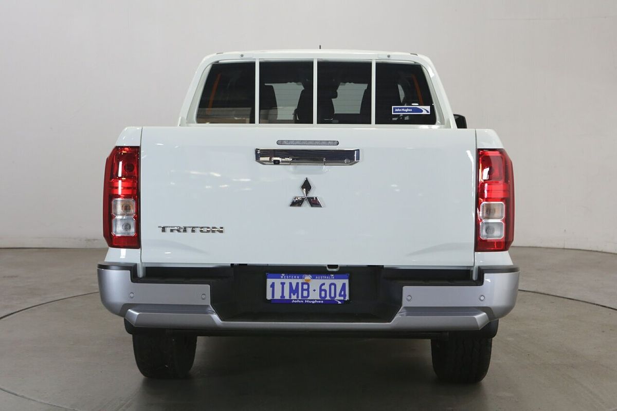 2024 Mitsubishi Triton GLX MV 4X4