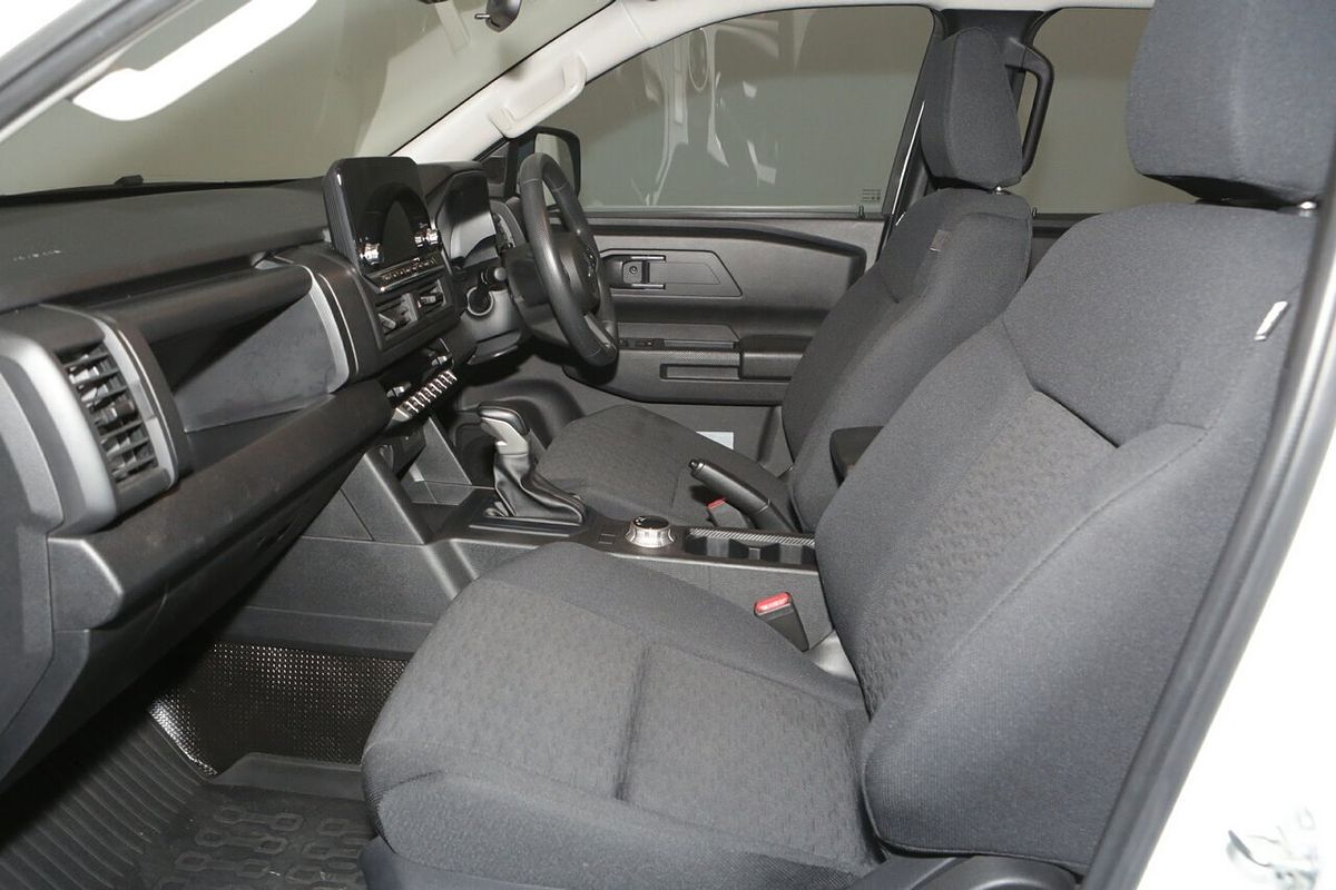 2024 Mitsubishi Triton GLX MV 4X4