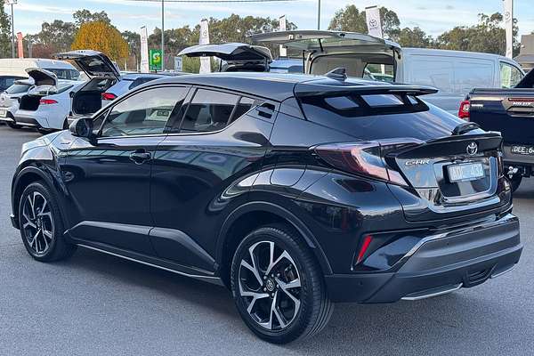 2017 Toyota C-HR Koba NGX10R