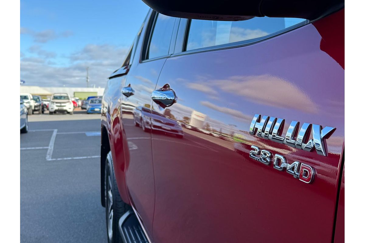 2020 Toyota Hilux SR5 GUN126R 4X4