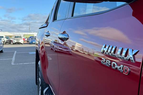 2020 Toyota Hilux SR5 GUN126R 4X4