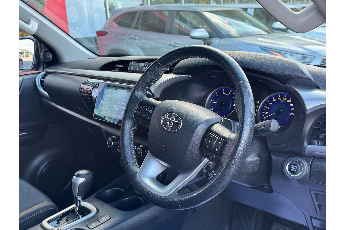 2020 Toyota Hilux SR5 GUN126R 4X4