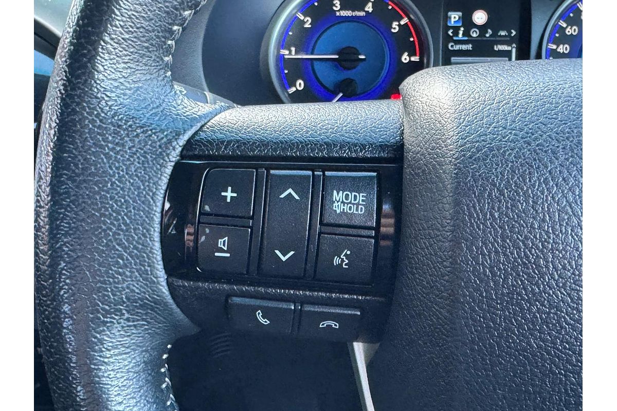 2020 Toyota Hilux SR5 GUN126R 4X4