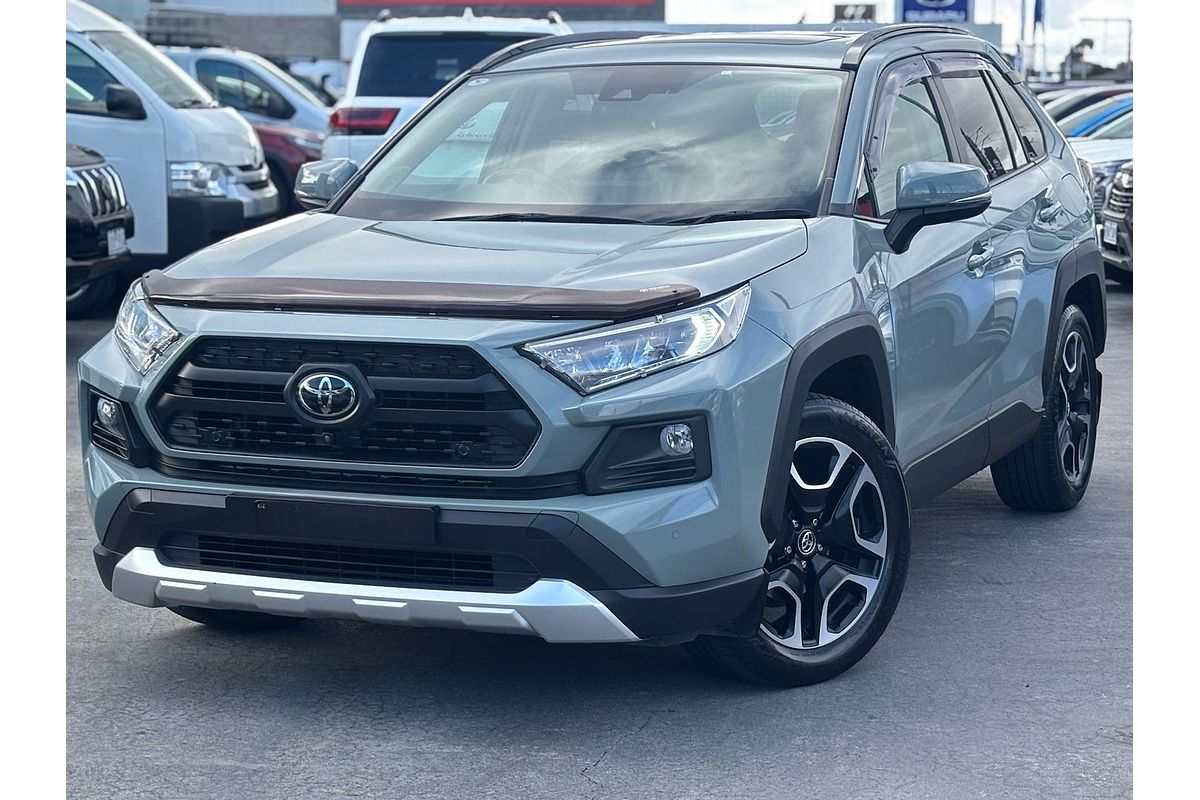 2019 Toyota RAV4 Edge AXAA54R