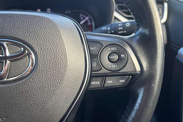 2019 Toyota RAV4 Edge AXAA54R