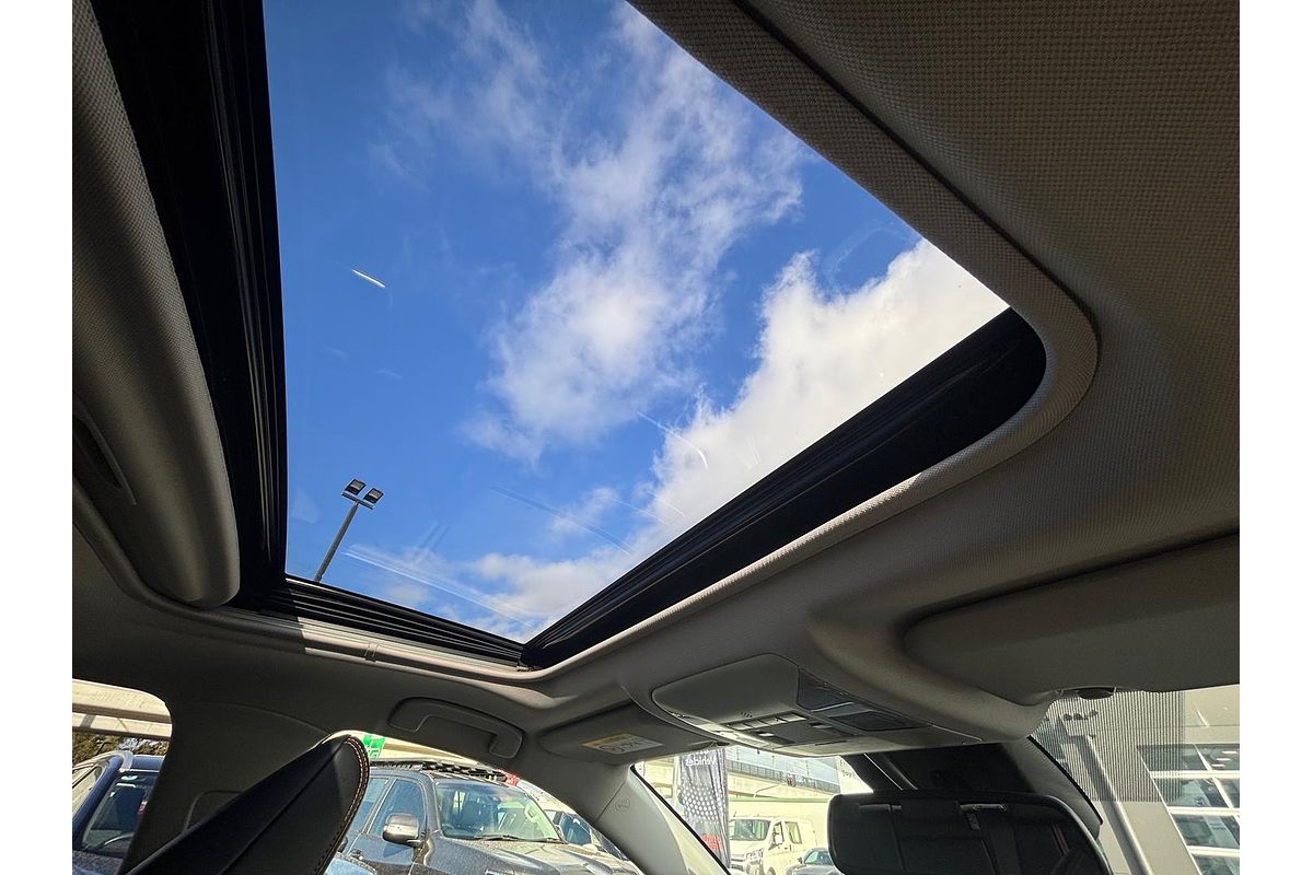 2019 Toyota RAV4 Edge AXAA54R