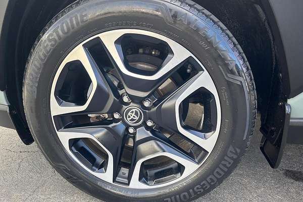 2019 Toyota RAV4 Edge AXAA54R