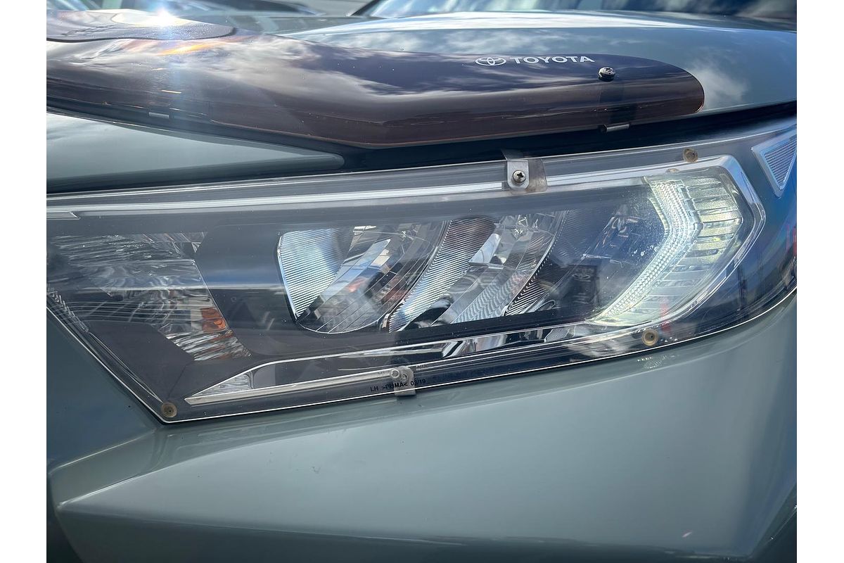 2019 Toyota RAV4 Edge AXAA54R