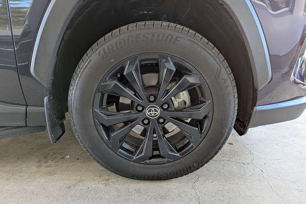 2022 Toyota RAV4 Cruiser AXAH54R
