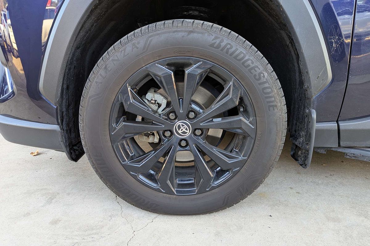 2022 Toyota RAV4 Cruiser AXAH54R