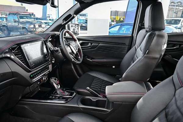 2025 Isuzu D-MAX X-TERRAIN 4X4
