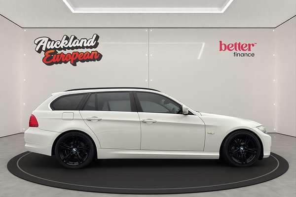 2012 BMW 325I Touring