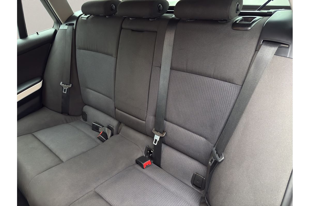 2012 BMW 325I Touring