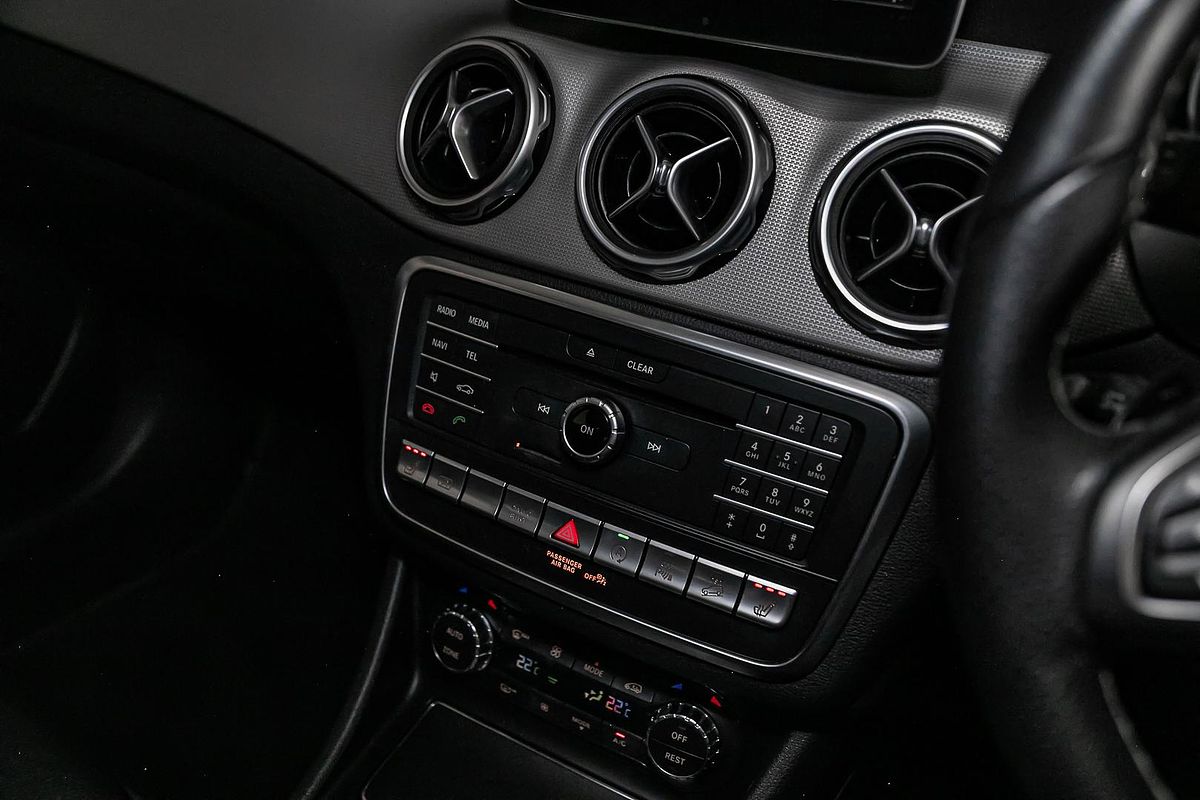 2017 Mercedes-Benz GLA-Class GLA250 X156