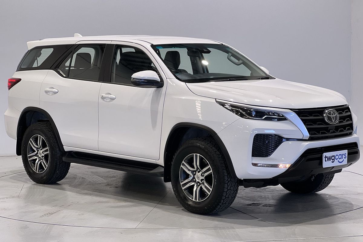 2023 Toyota Fortuner GX GUN156R