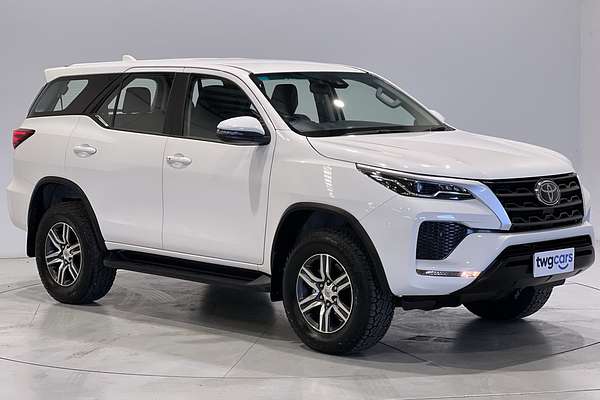 2023 Toyota Fortuner GX GUN156R