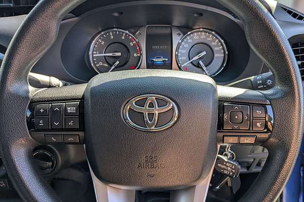 2020 Toyota Hilux SR GUN126R 4X4