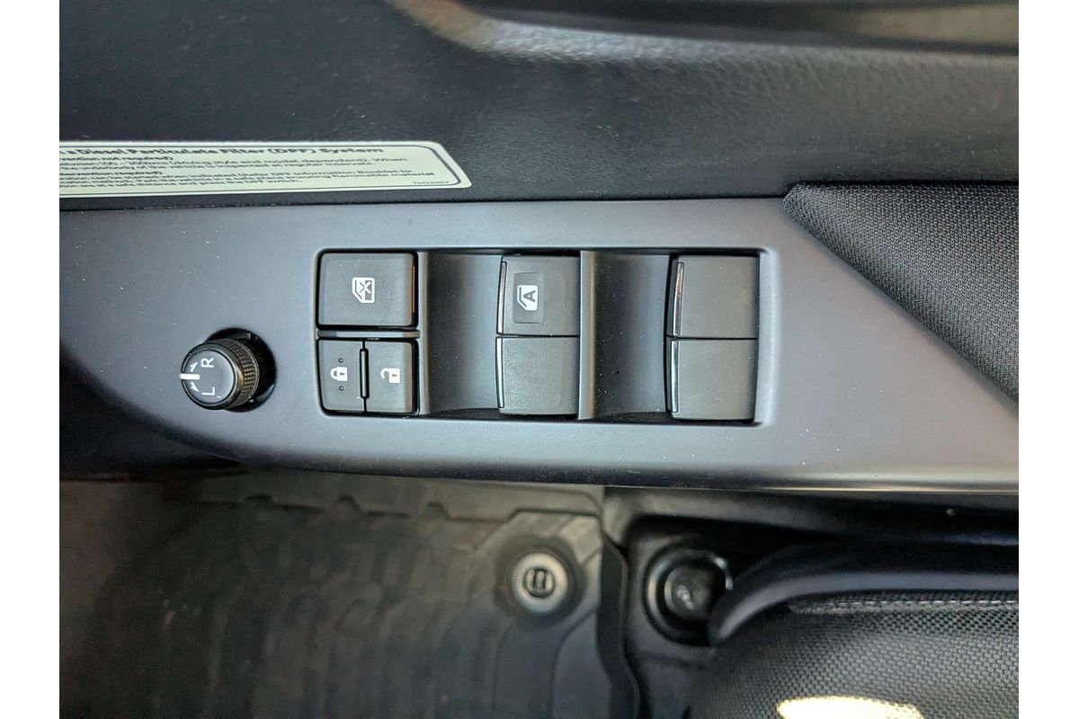 2020 Toyota Hilux SR GUN126R 4X4