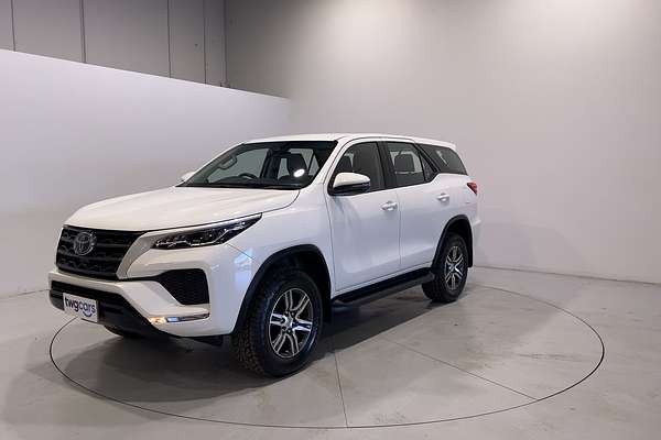 2023 Toyota Fortuner GX GUN156R