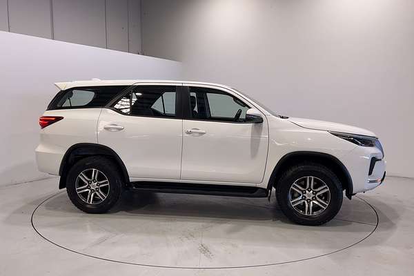 2023 Toyota Fortuner GX GUN156R