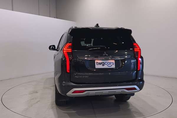 2023 Mitsubishi Pajero Sport GLS QF