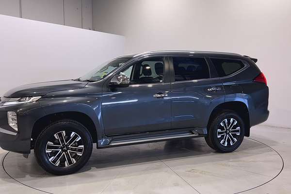 2023 Mitsubishi Pajero Sport GLS QF