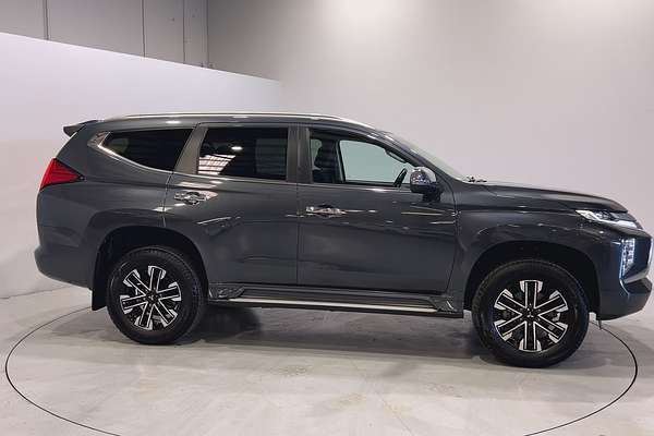 2023 Mitsubishi Pajero Sport GLS QF