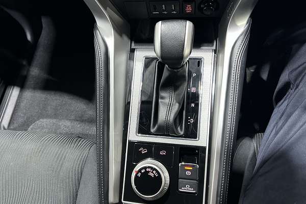 2023 Mitsubishi Pajero Sport GLS QF
