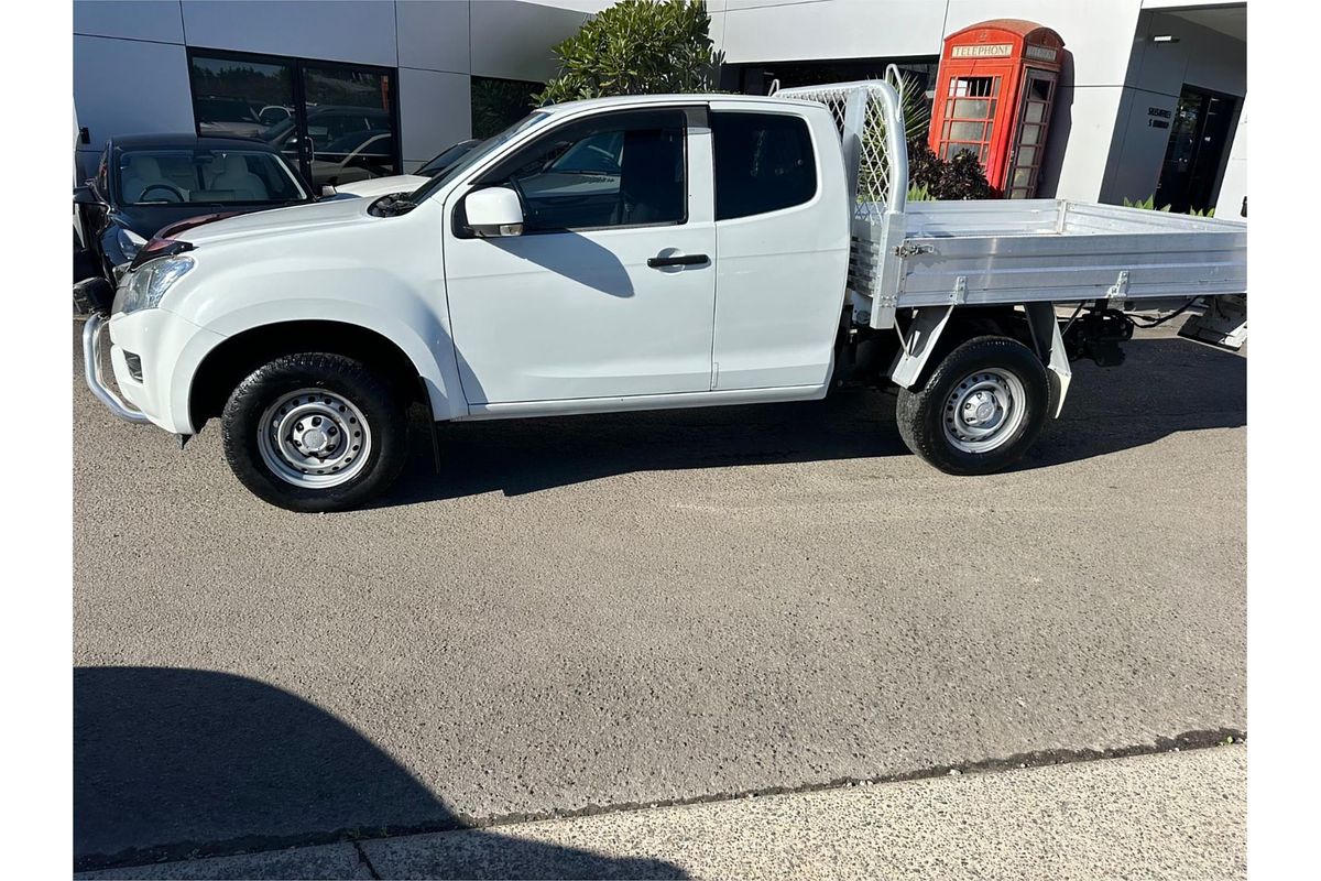 2015 Isuzu D-MAX SX 4X4