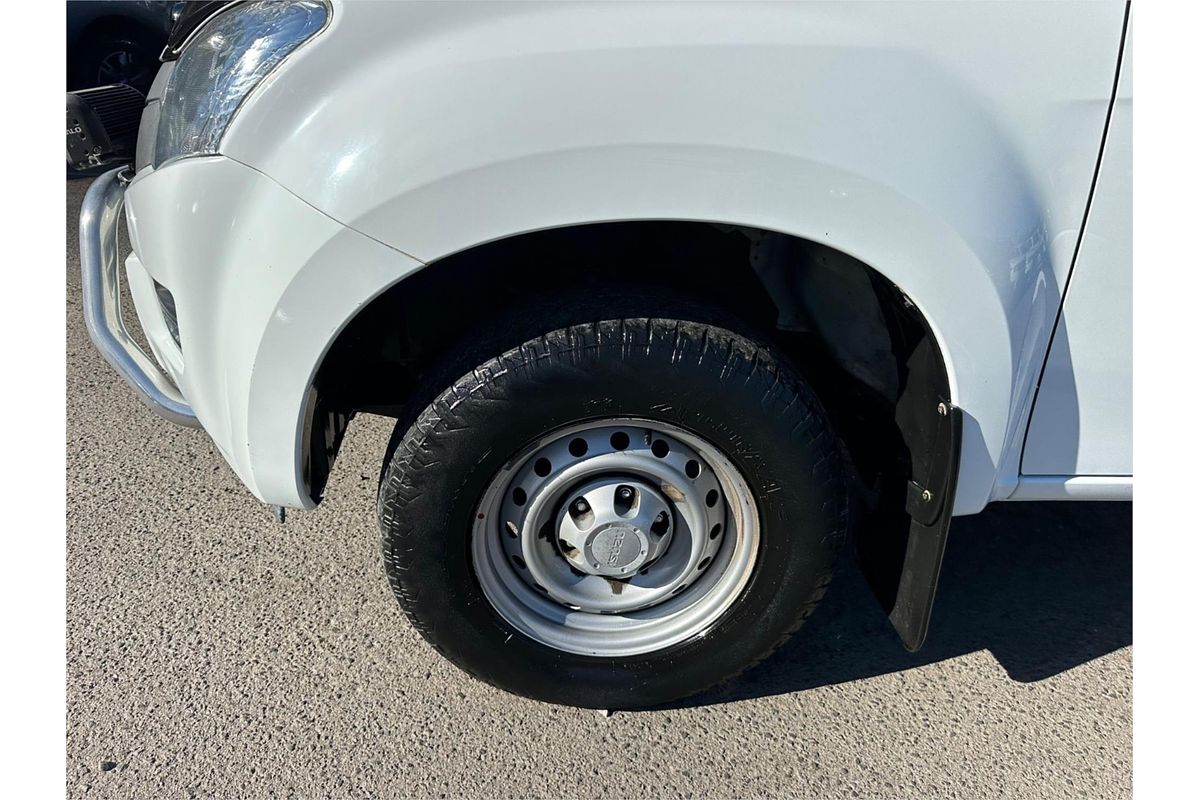 2015 Isuzu D-MAX SX 4X4