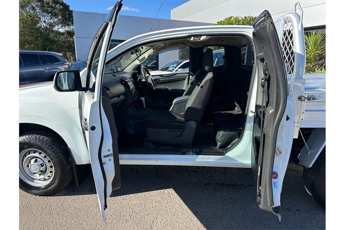 2015 Isuzu D-MAX SX 4X4
