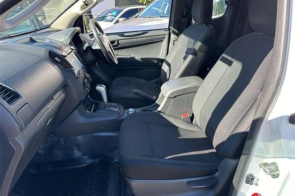 2015 Isuzu D-MAX SX 4X4