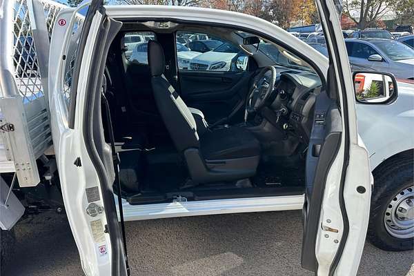 2015 Isuzu D-MAX SX 4X4