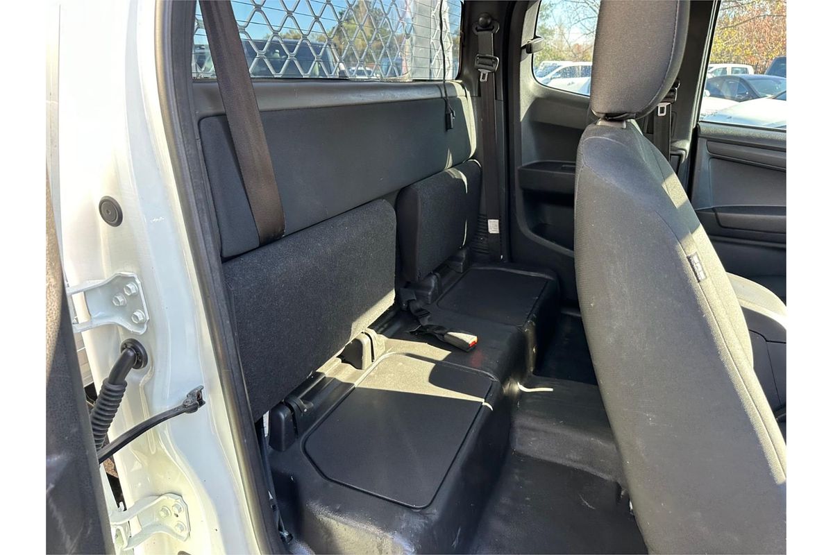 2015 Isuzu D-MAX SX 4X4