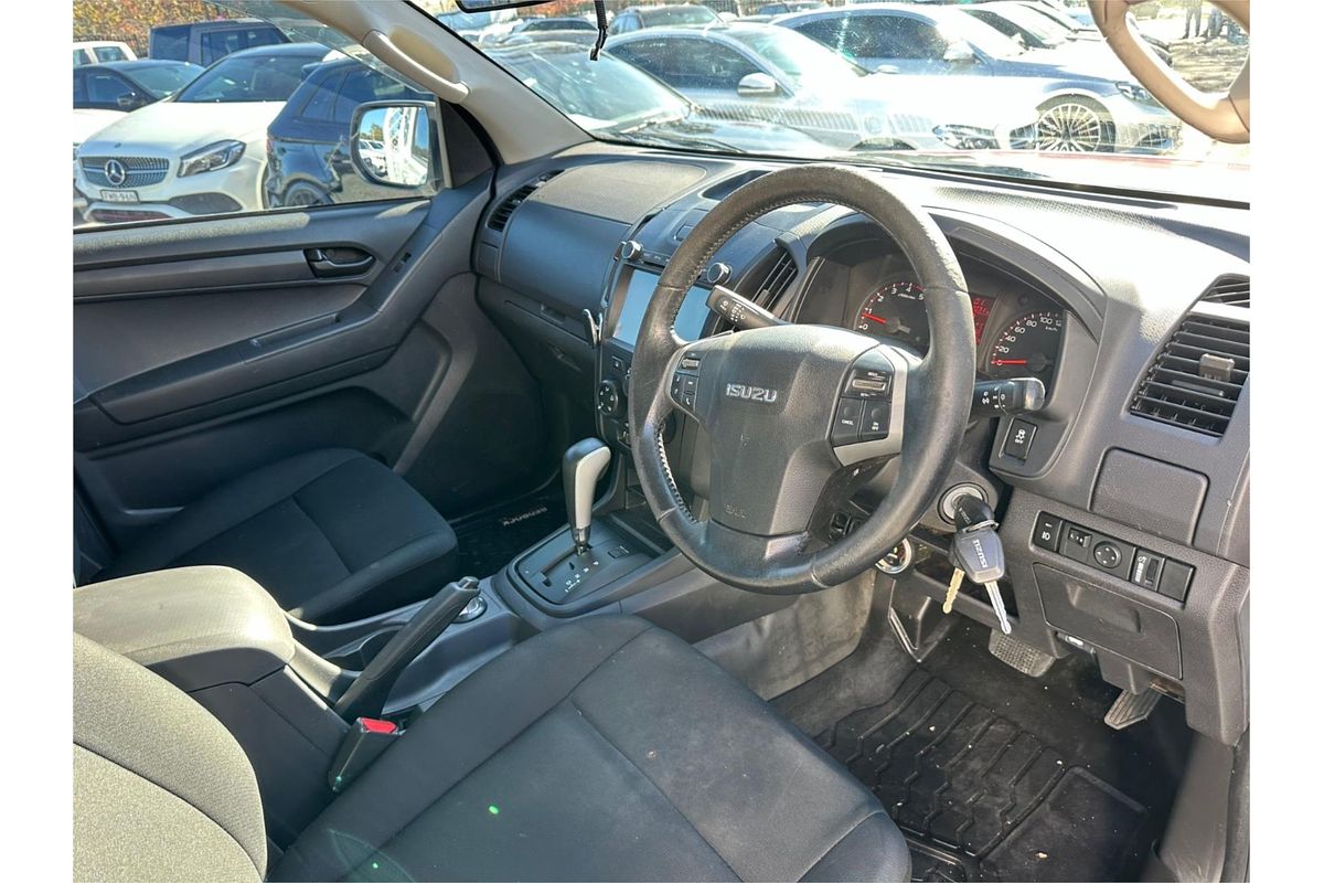 2015 Isuzu D-MAX SX 4X4