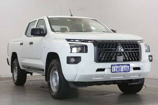 2024 Mitsubishi Triton GLX MV 4X4