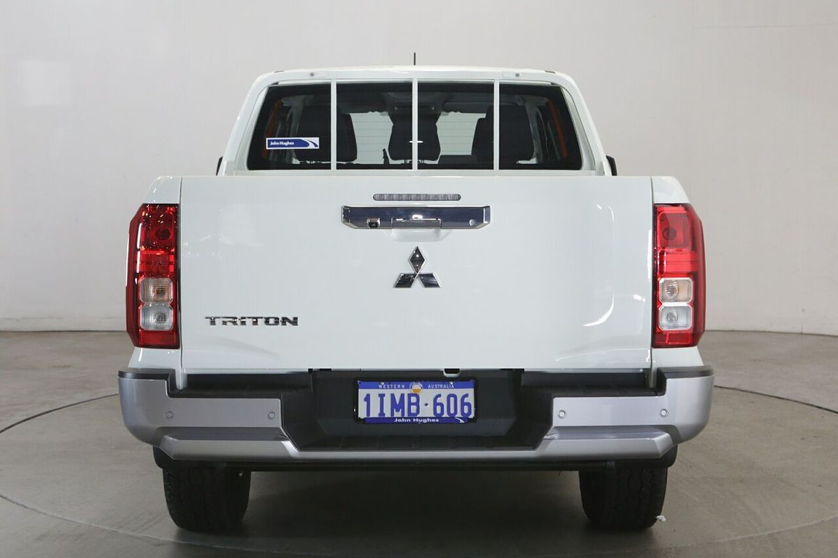 2024 Mitsubishi Triton GLX MV 4X4