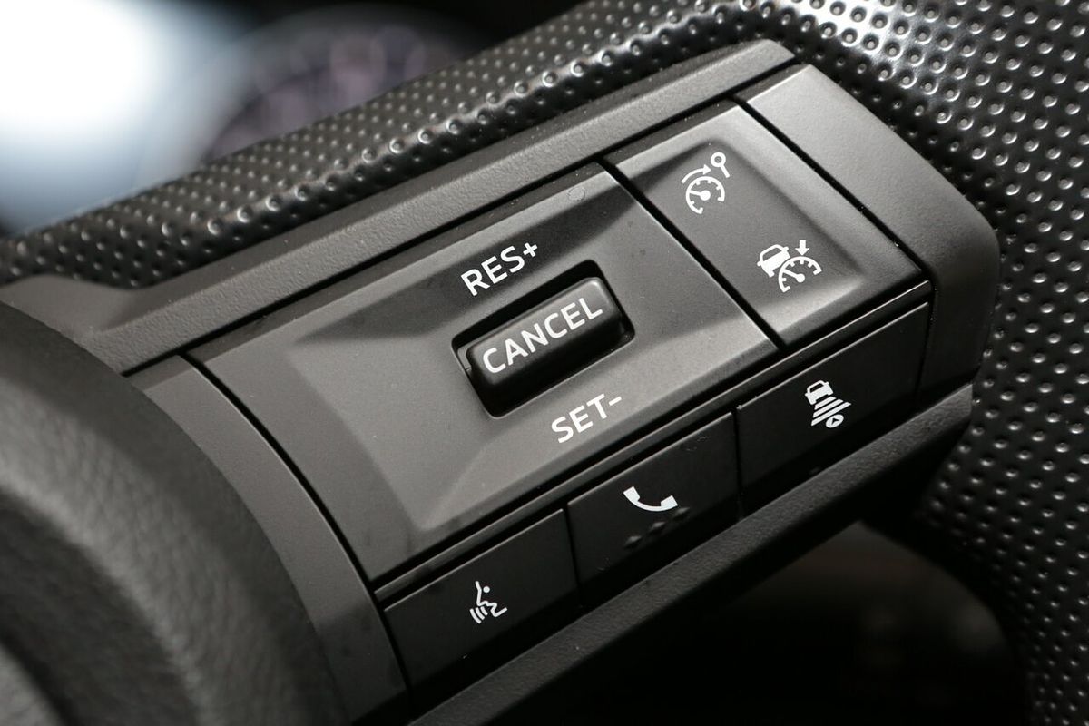 2024 Mitsubishi Triton GLX MV 4X4